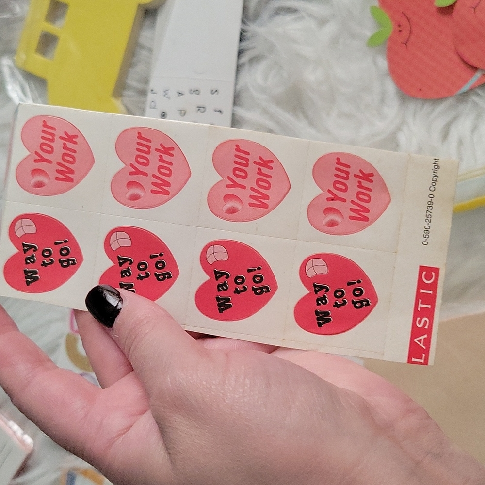 Sticker - Picture 16 of 17